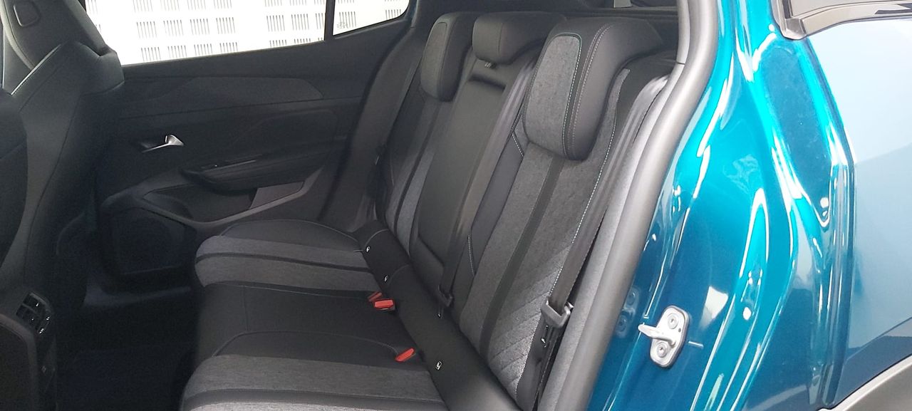 Peugeot 408 Puretech 130cv EAT8 GT - Foto 2