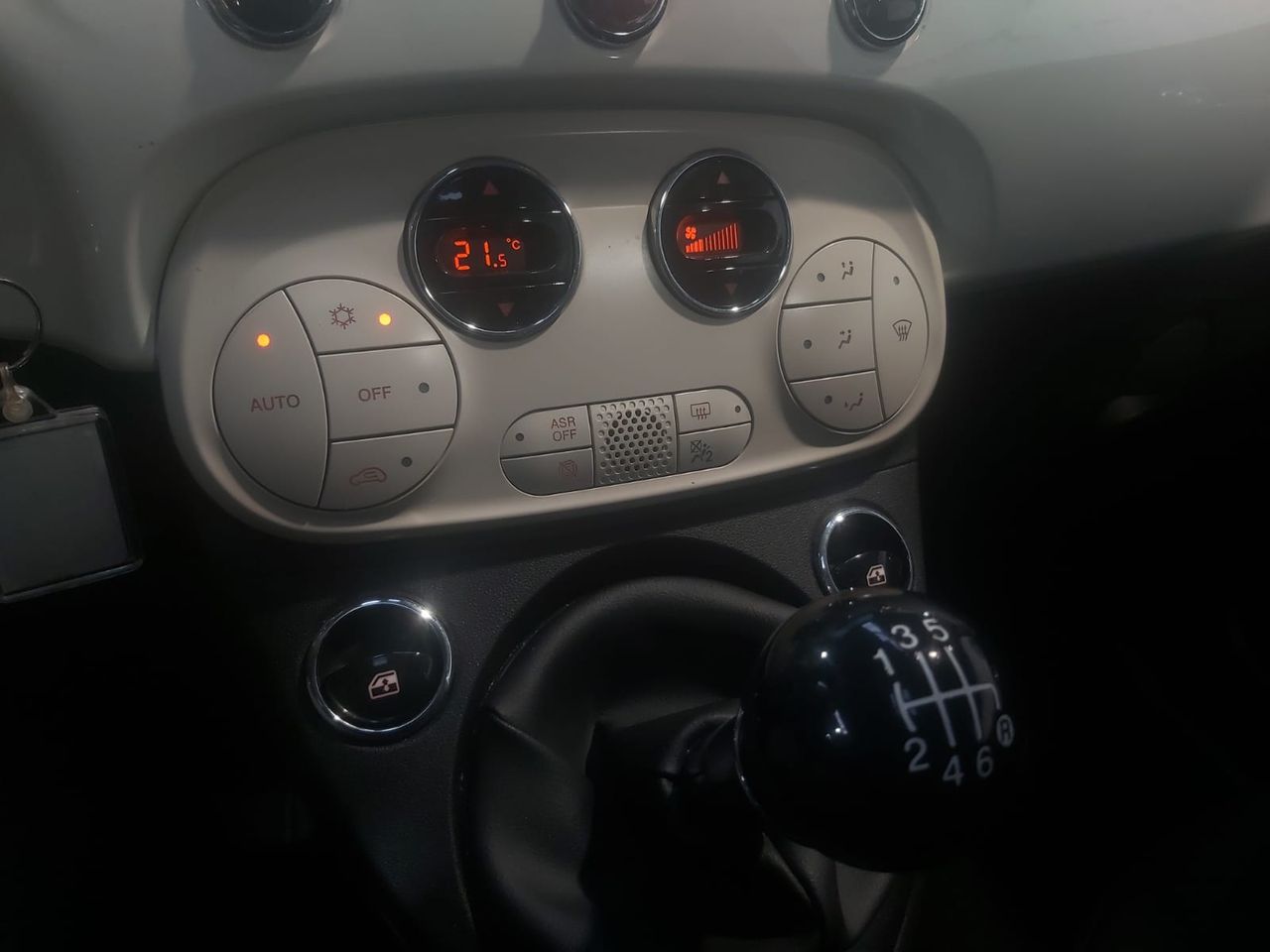 Fiat 500 DOLCEVITA 1.0 HYBRID 51KW 70CV - Foto 2