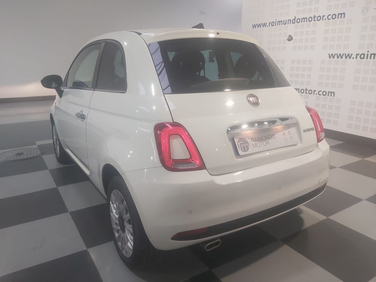 Fiat 500 DOLCEVITA 1.0 HYBRID 51KW 70CV - Foto 2