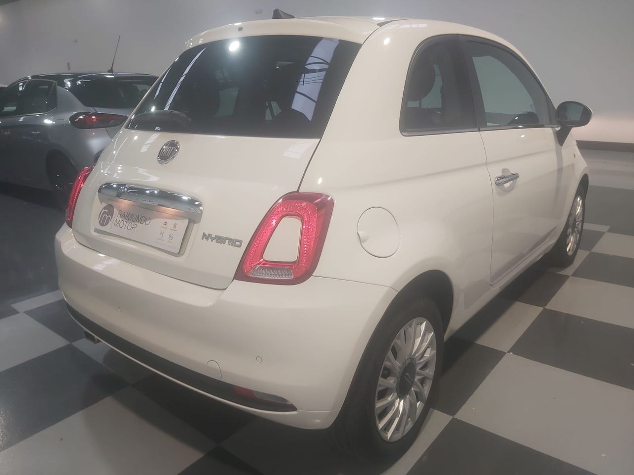 Fiat 500 DOLCEVITA 1.0 HYBRID 51KW 70CV - Foto 2