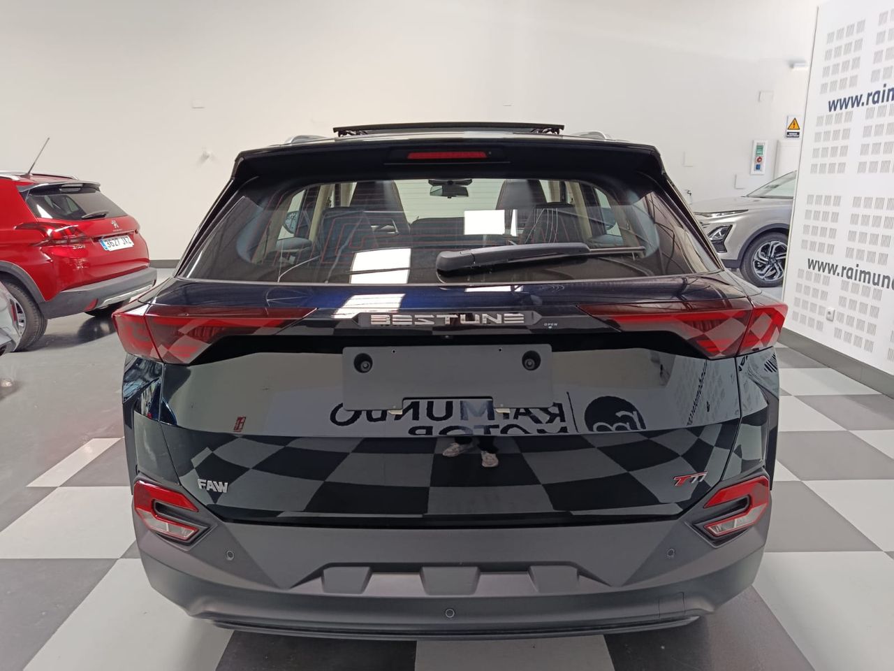 Bestune T77 1.5T  165 CV AUTOMATICO - Foto 2