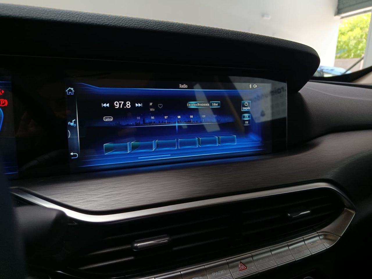 Bestune T77 1.5T  165 CV AUTOMATICO - Foto 2