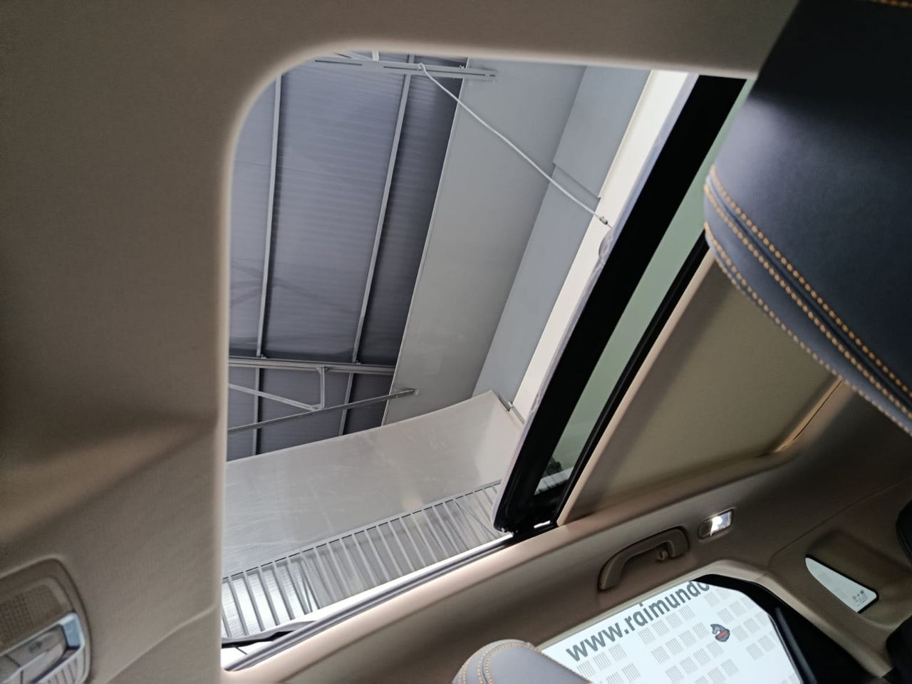 Bestune T77 1.5T  165 CV AUTOMATICO - Foto 2