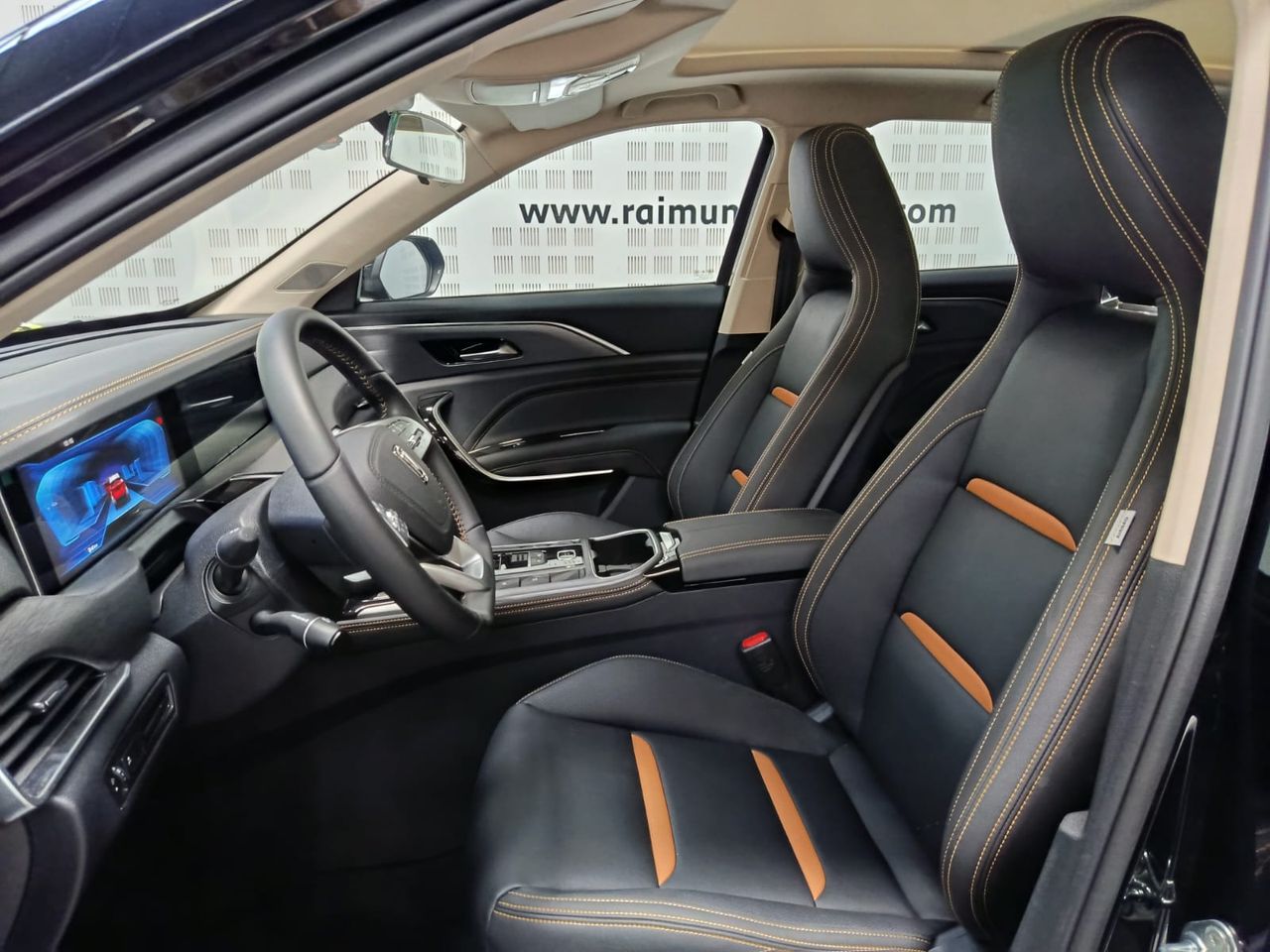 Bestune T77 1.5T  165 CV AUTOMATICO - Foto 2