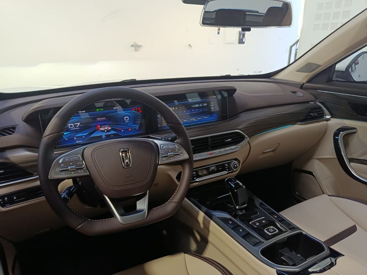 Bestune T77 1.5T  165 CV AUTOMATICO - Foto 2