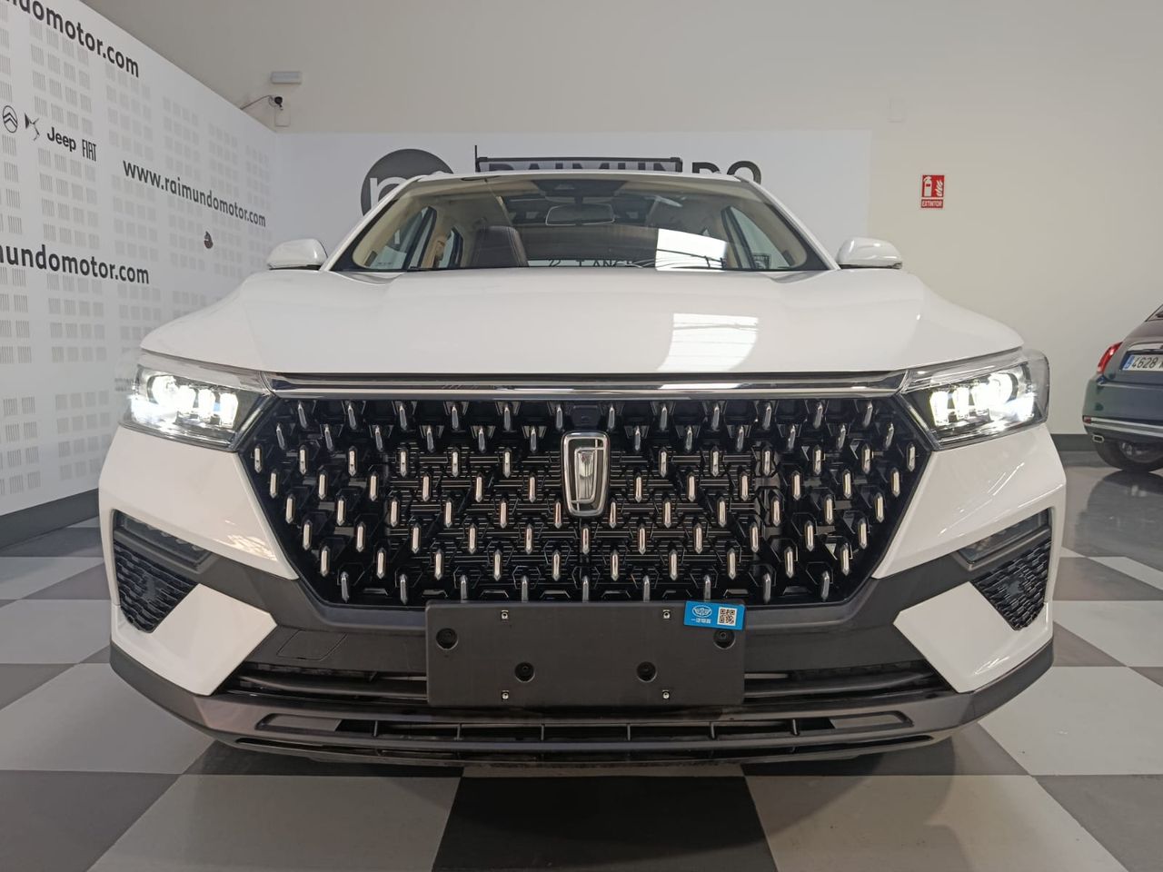 Bestune T77 1.5T  165 CV AUTOMATICO - Foto 2