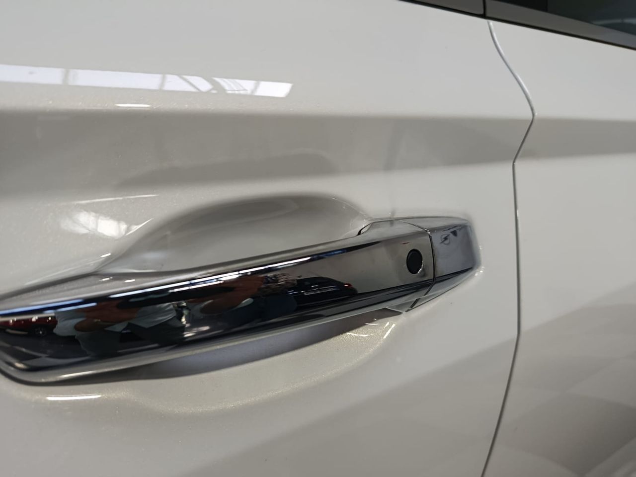 Bestune T77 1.5T  165 CV AUTOMATICO - Foto 2