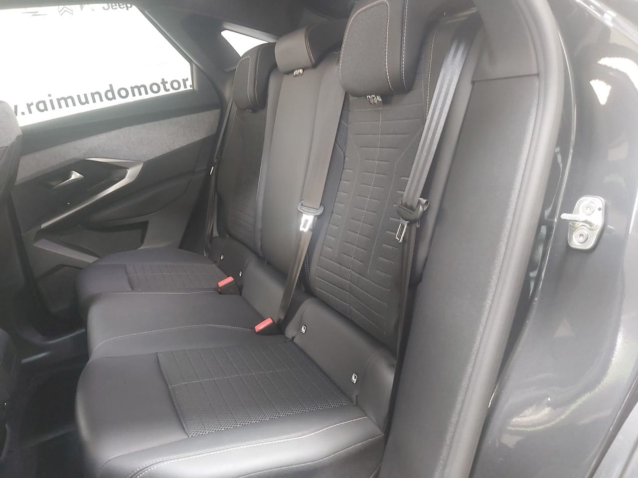 Peugeot 3008 Hybrid 1.2 100KW ALLURE EDCS6 - Foto 2