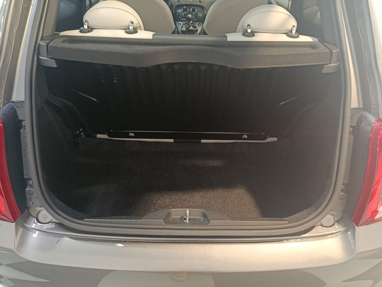 Fiat 500 DOLCEVITA 1.0 HYBRID 51KW 70CV - Foto 2