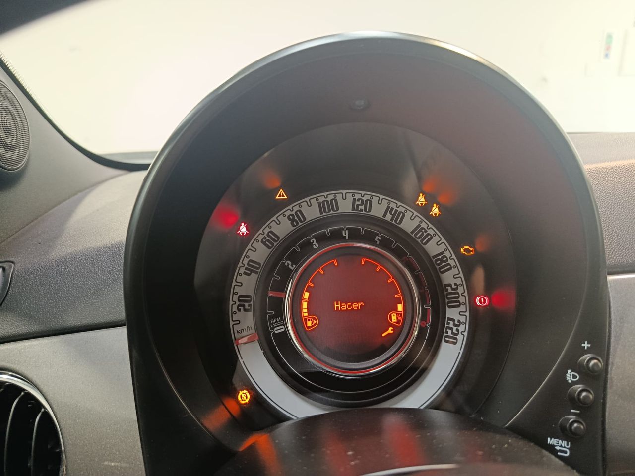 Fiat 500 DOLCEVITA 1.0 HYBRID 51KW 70CV - Foto 2