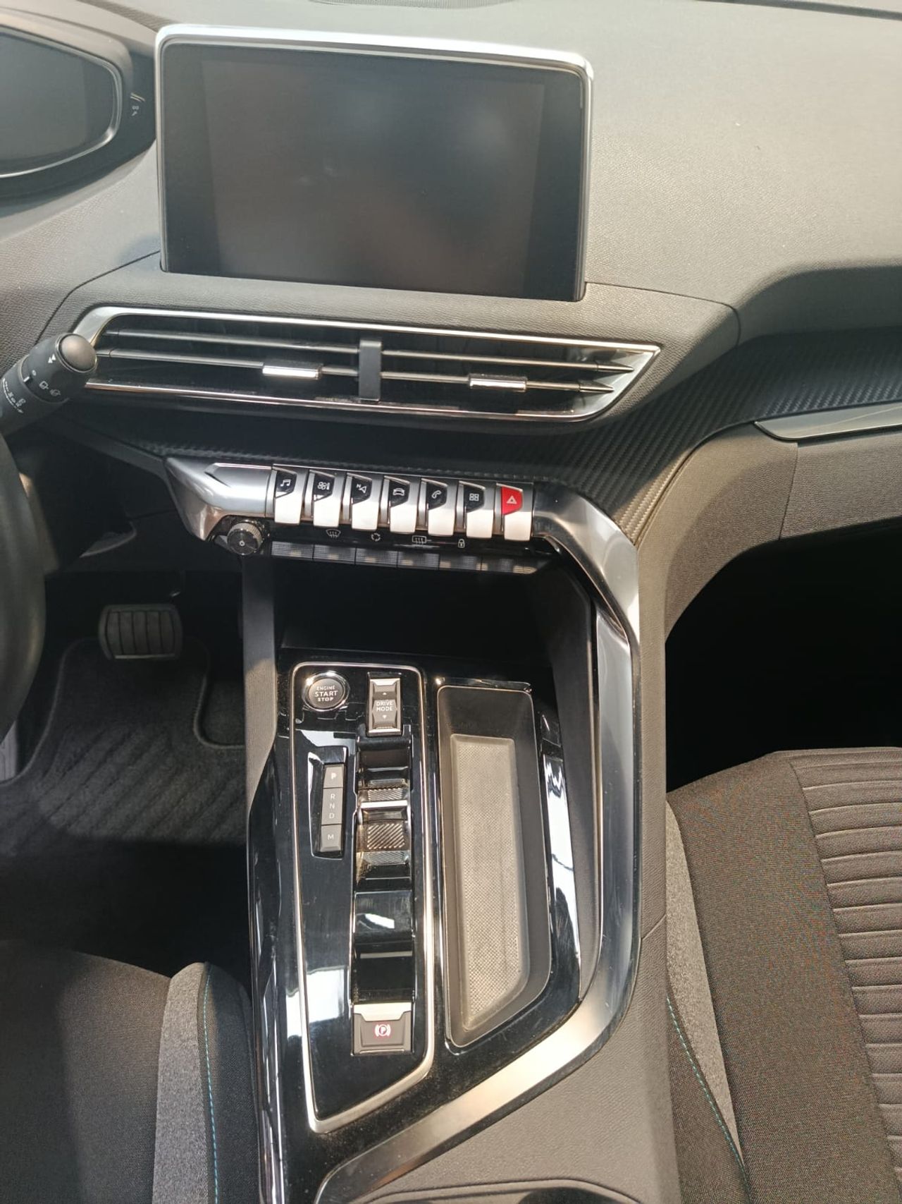 Peugeot 5008 Hybrid 136 e-DCS6 Allure - Foto 2