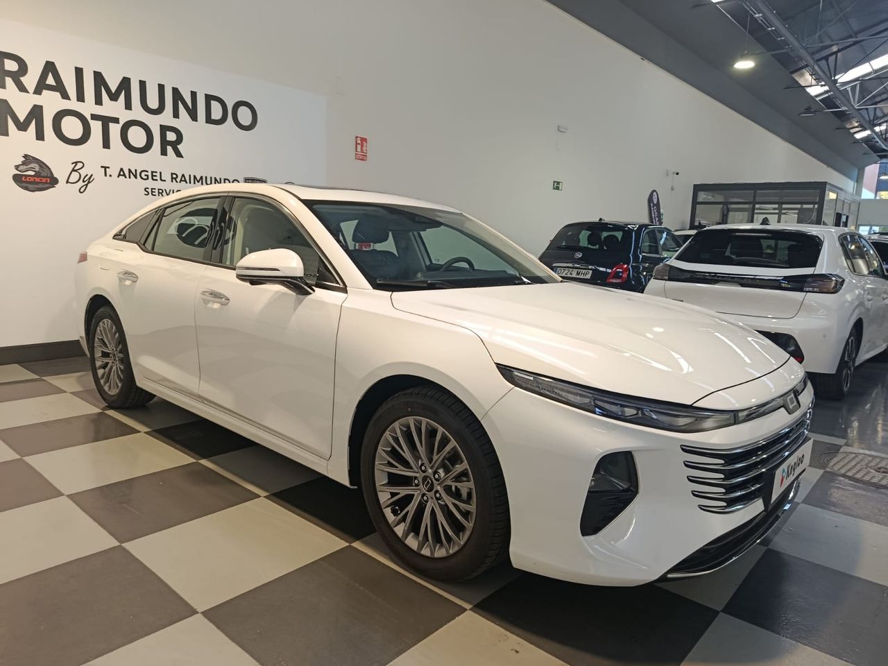 Bestune B70 1.5 165 cv - Foto 2