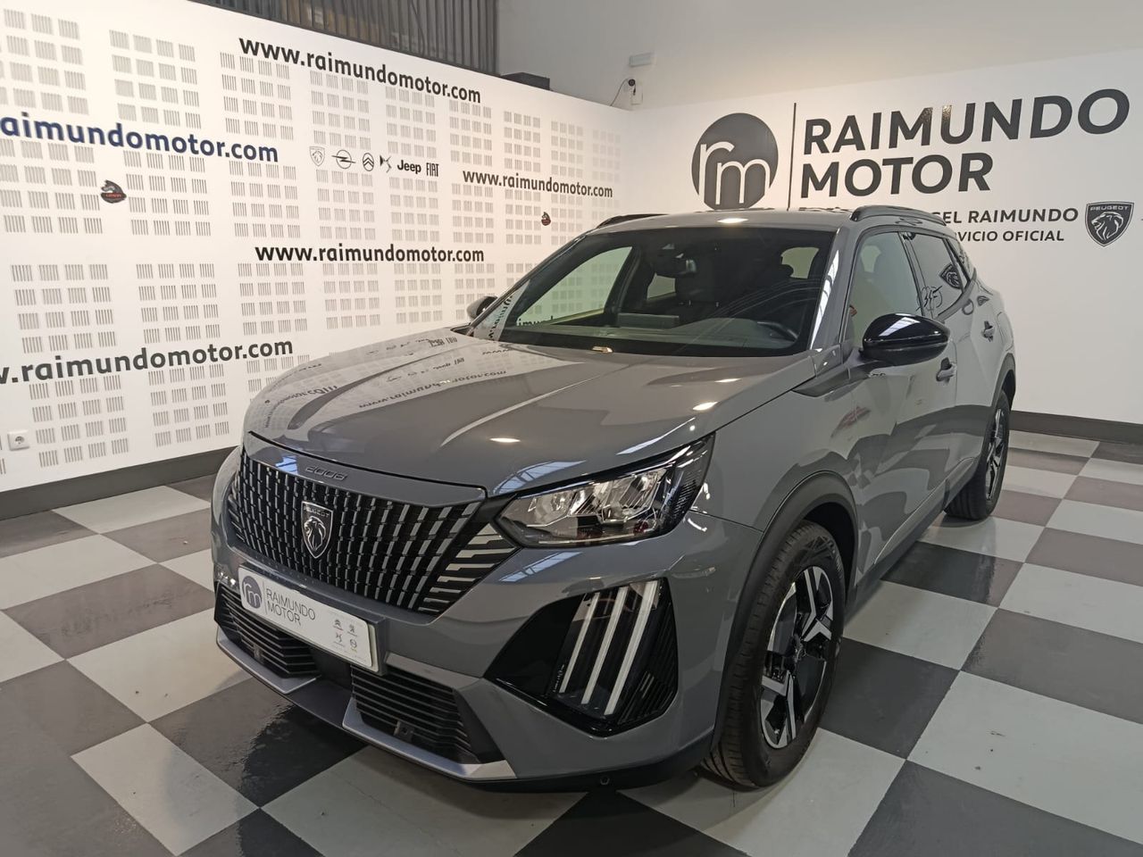 Peugeot 2008 1.2 PURETECH 100CV - Foto 2