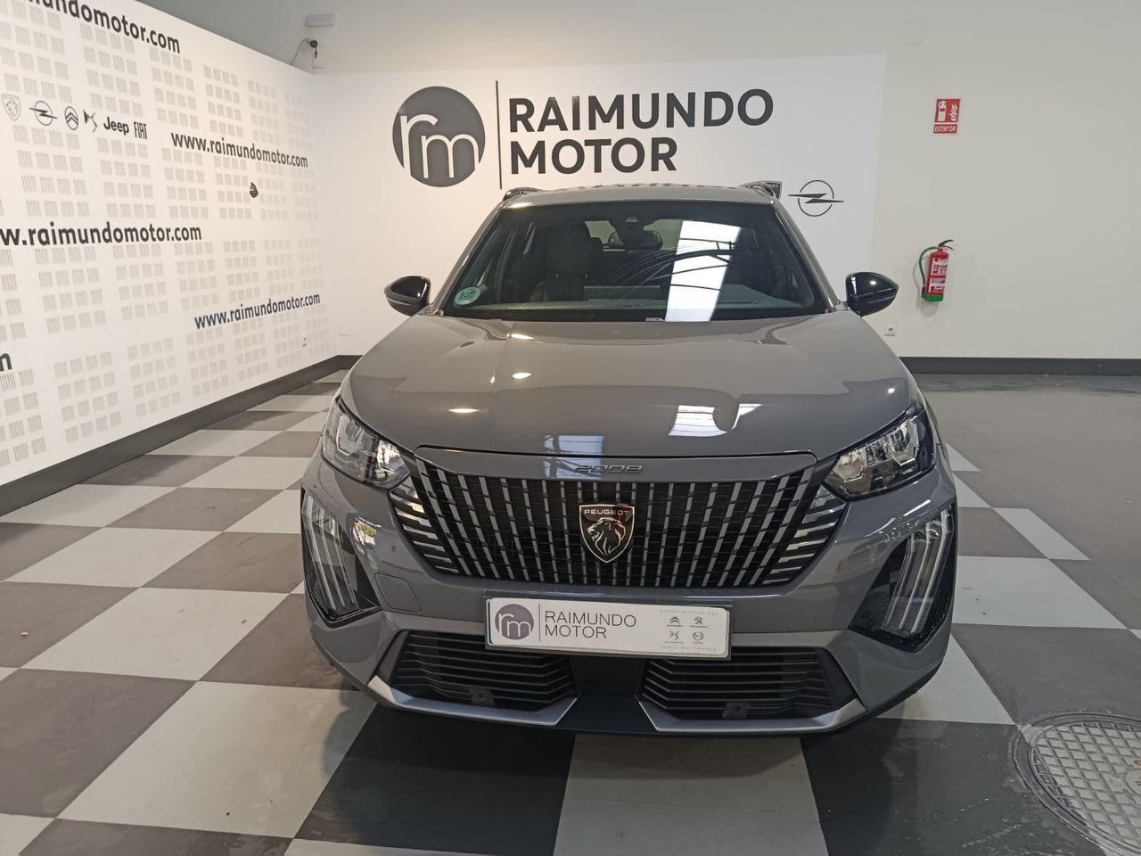 Peugeot 2008 1.2 PURETECH 100CV - Foto 2