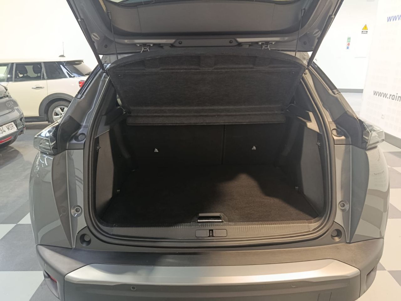 Peugeot 2008 1.2 PURETECH 100CV - Foto 2