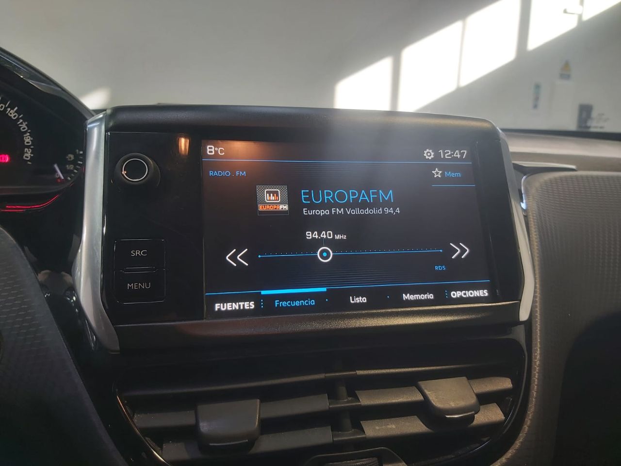 Peugeot 208 3P STYLE 1.2L PURETECH 60KW 82CV - Foto 2