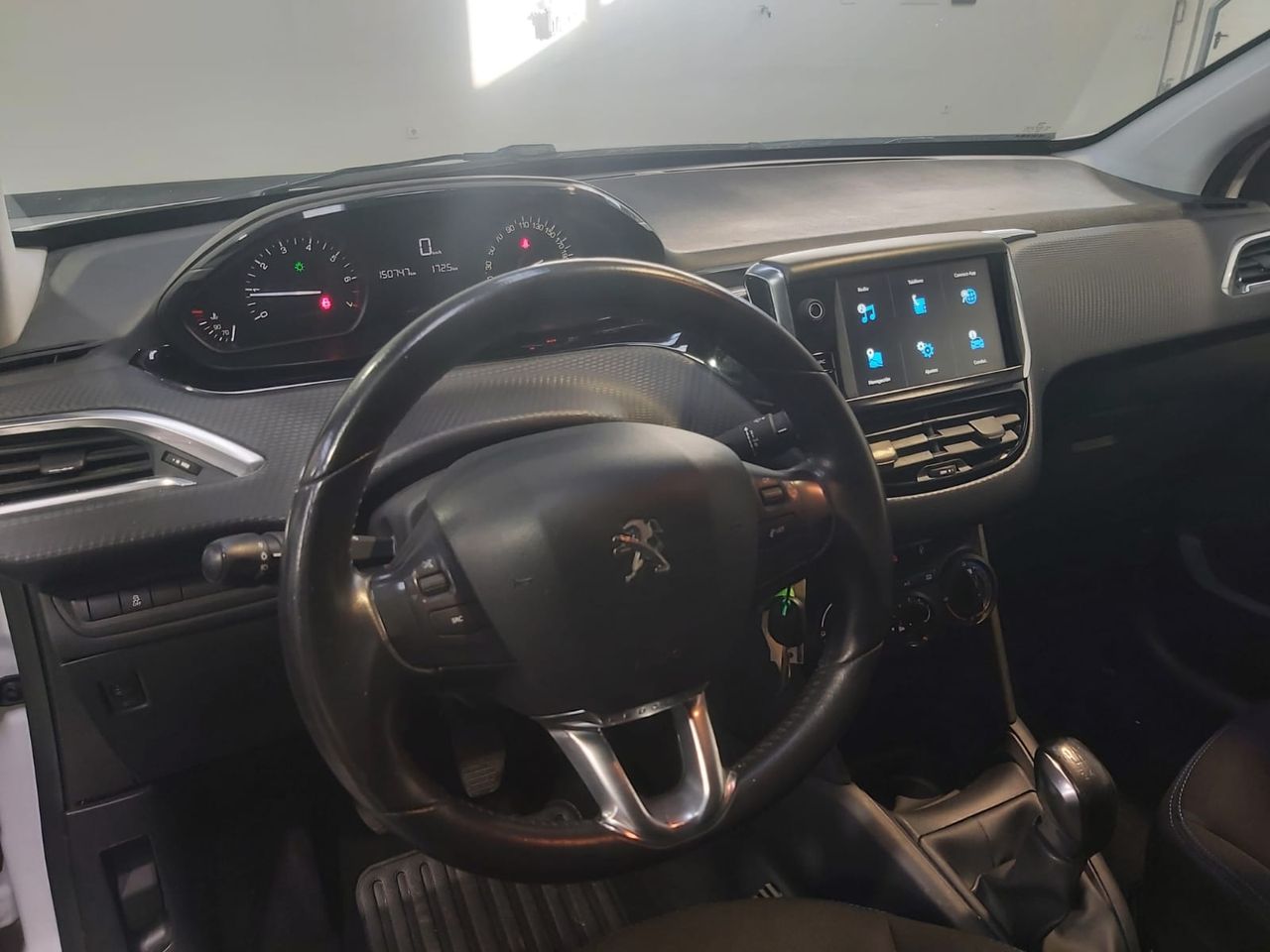 Peugeot 208 3P STYLE 1.2L PURETECH 60KW 82CV - Foto 2