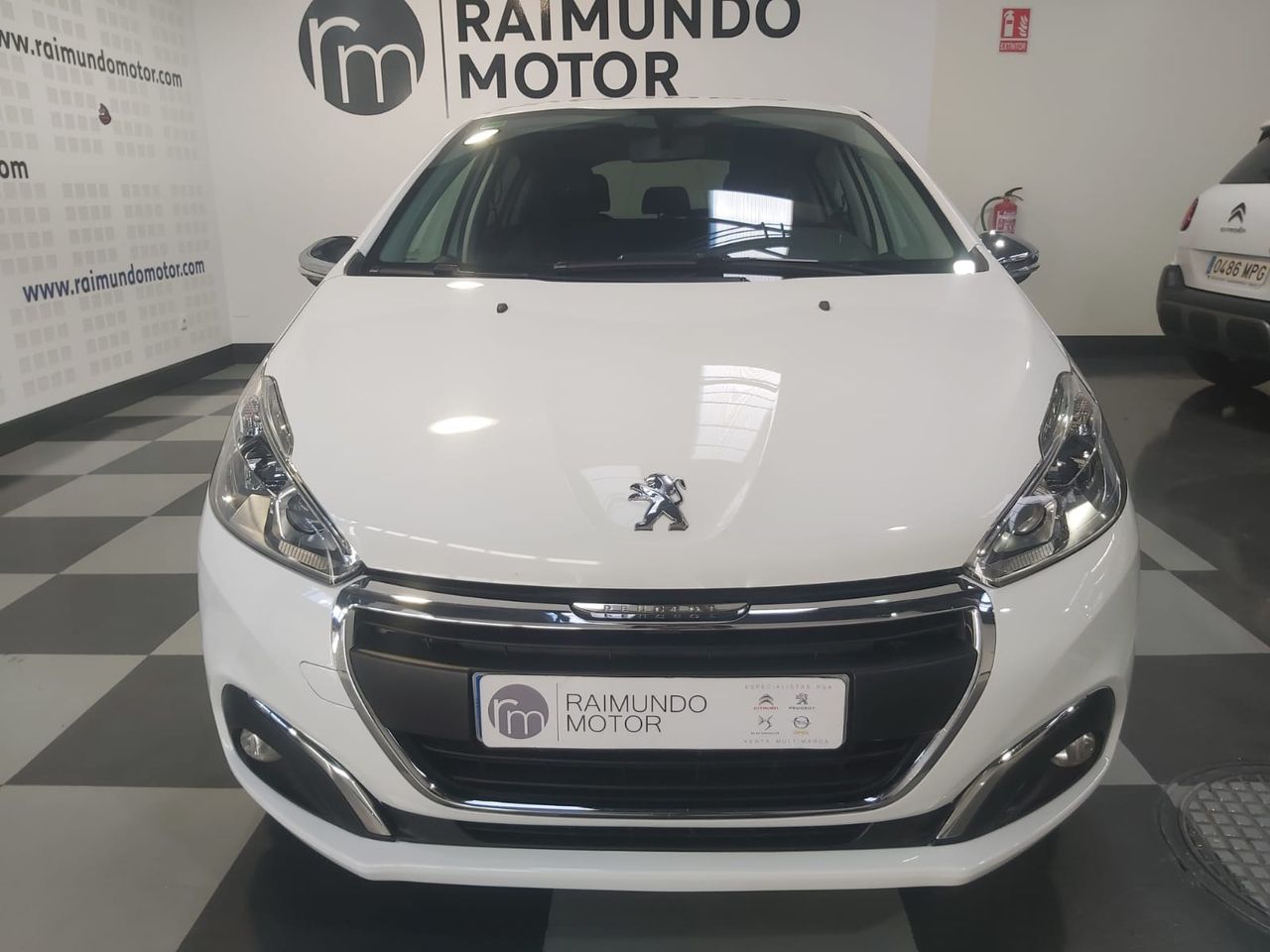 Peugeot 208 3P STYLE 1.2L PURETECH 60KW 82CV - Foto 2
