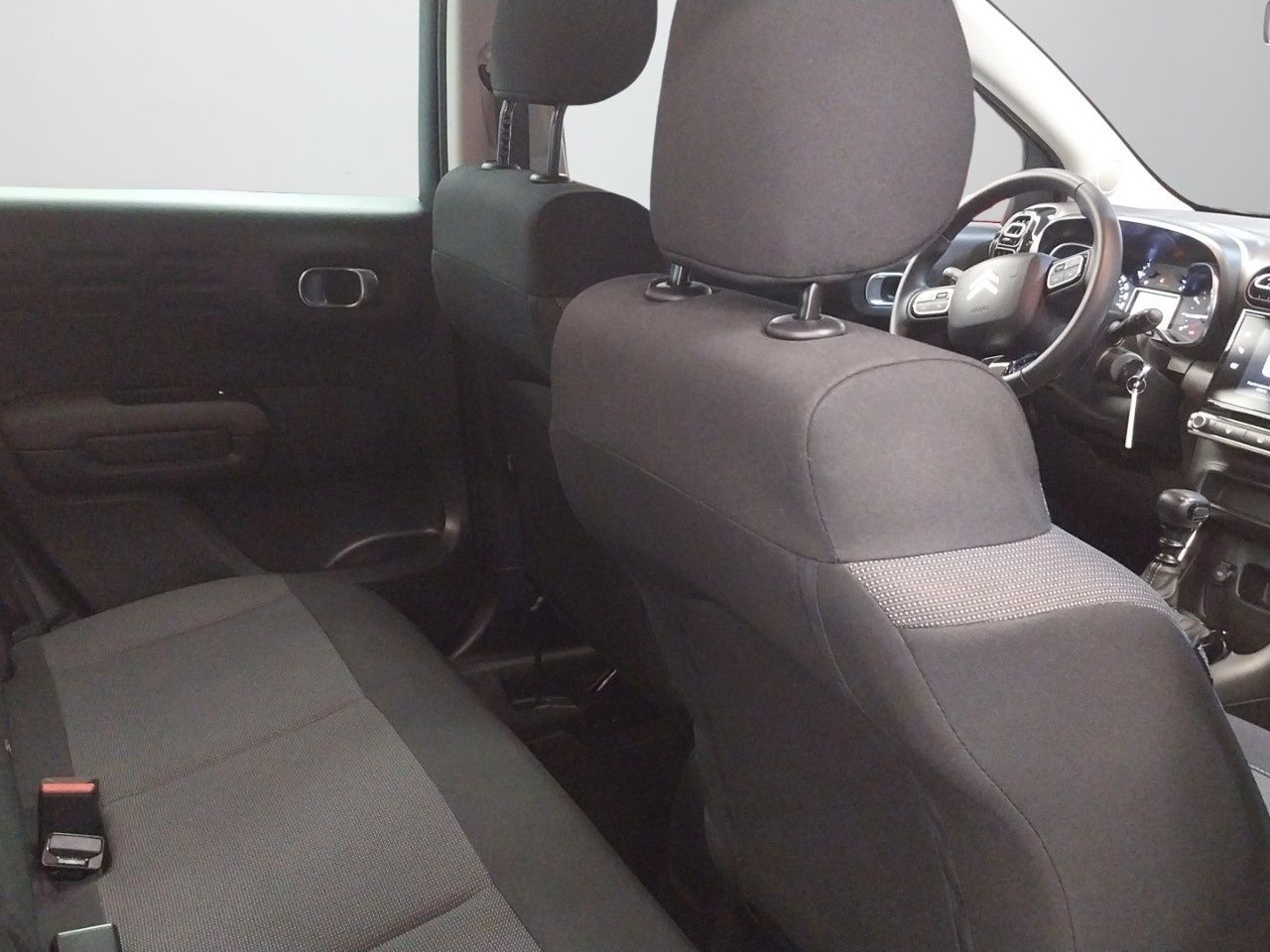 Citroën C3 Aircross Gasolina 110 S&S 6v Plus - Foto 2