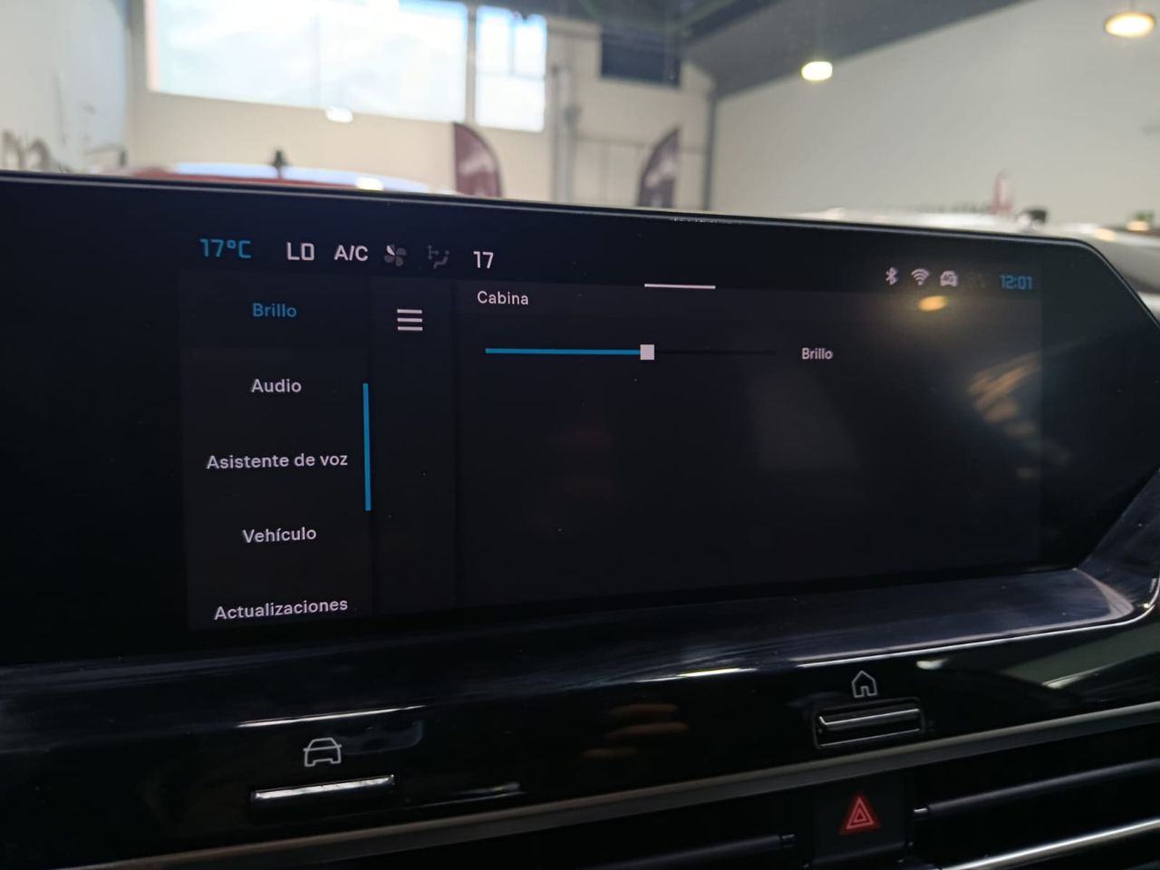 Citroën C4 PureTech 130 EAT8 Plus - Foto 2