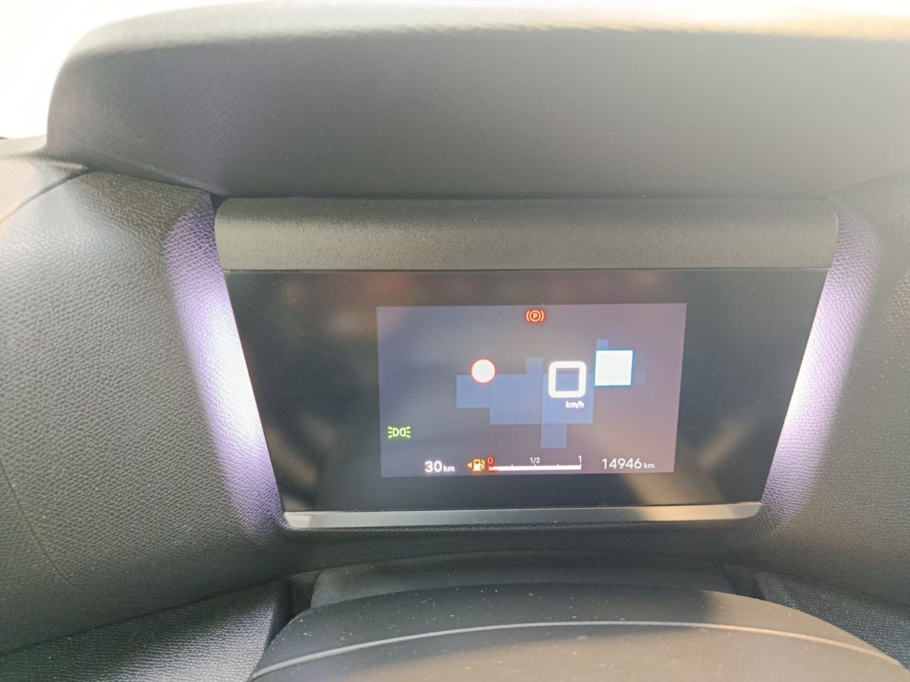 Citroën C4 PureTech 130 EAT8 Plus - Foto 2