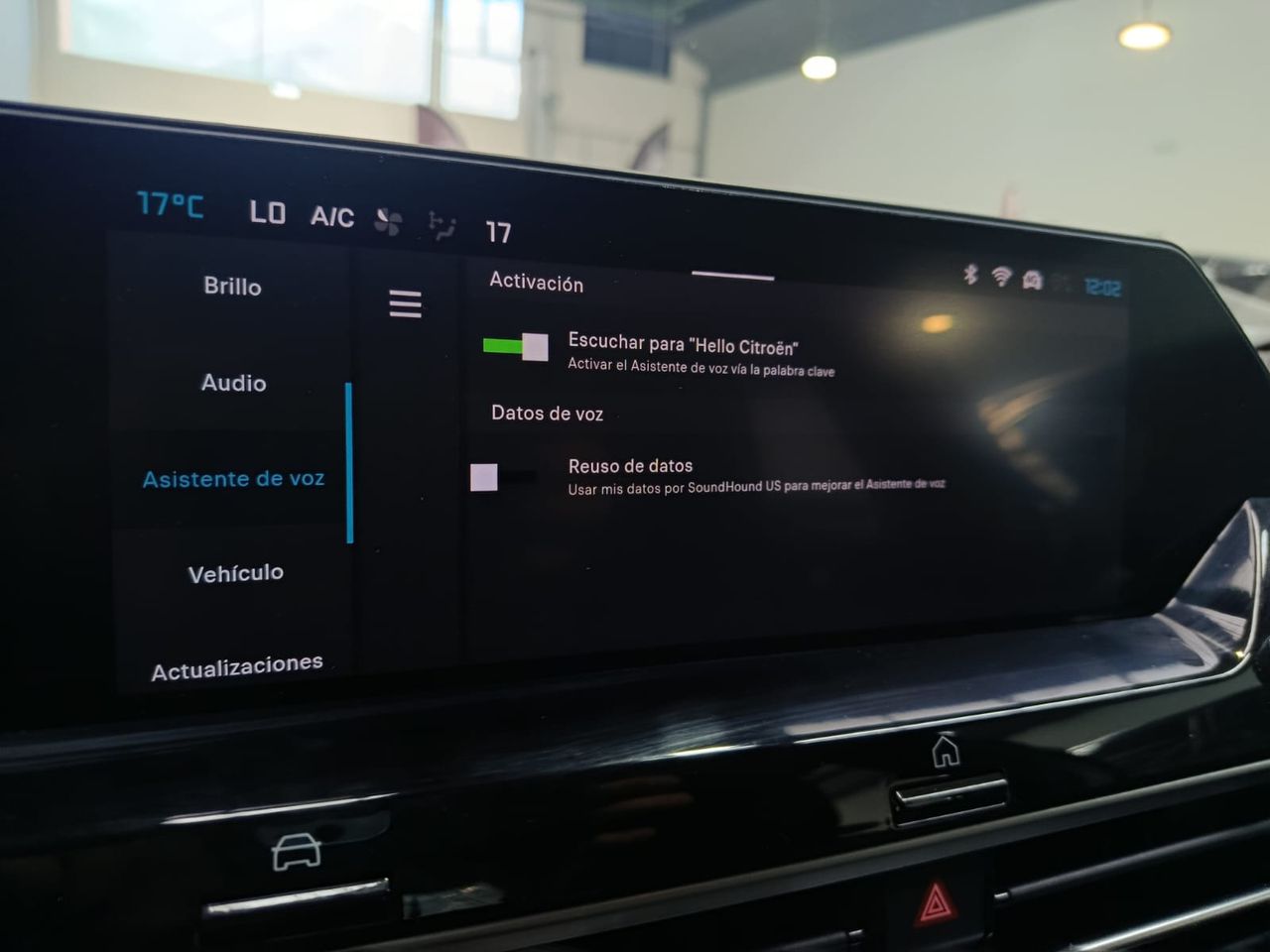 Citroën C4 PureTech 130 EAT8 Plus - Foto 2