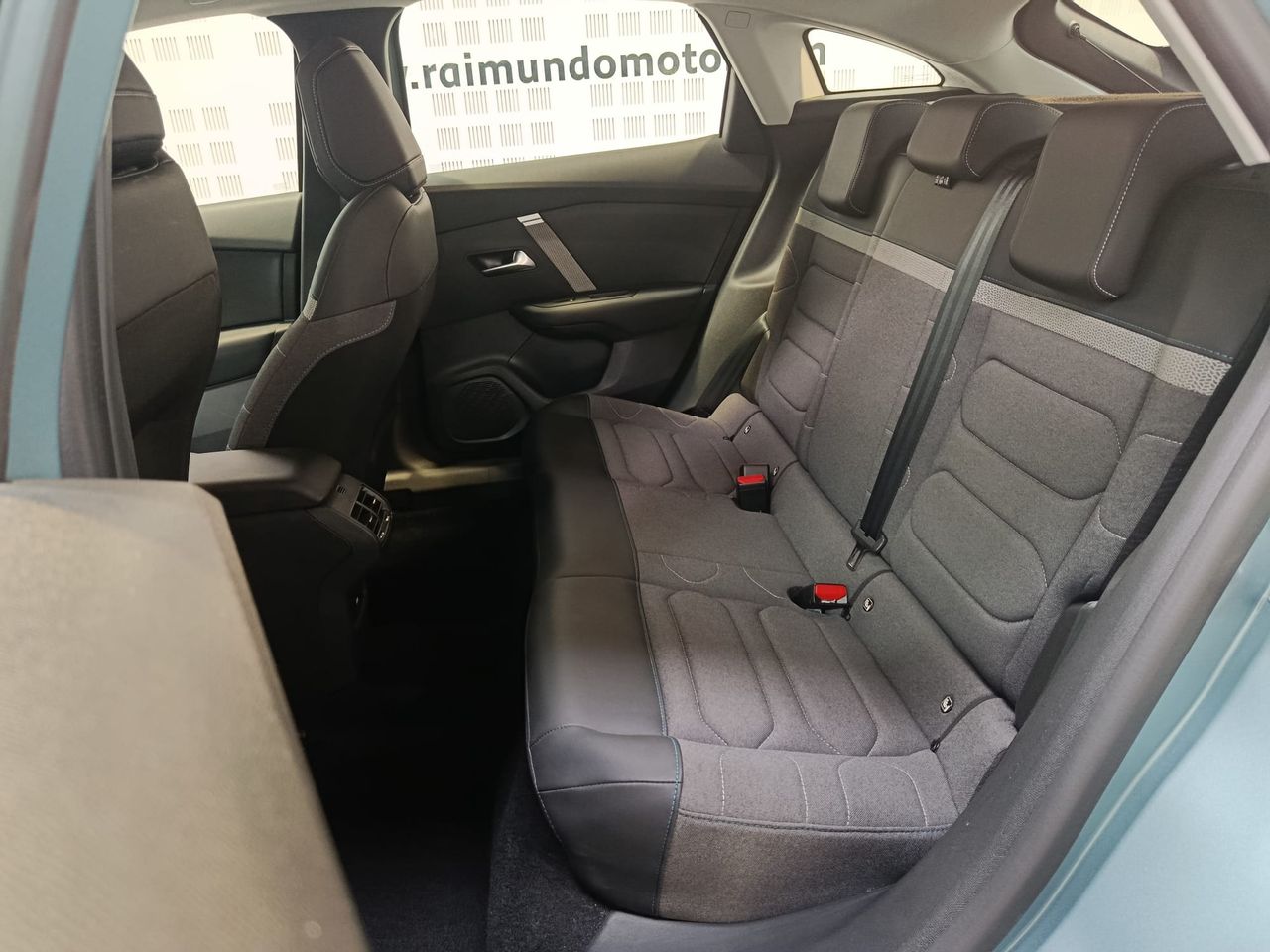 Citroën C4 PureTech 130 EAT8 Plus - Foto 2