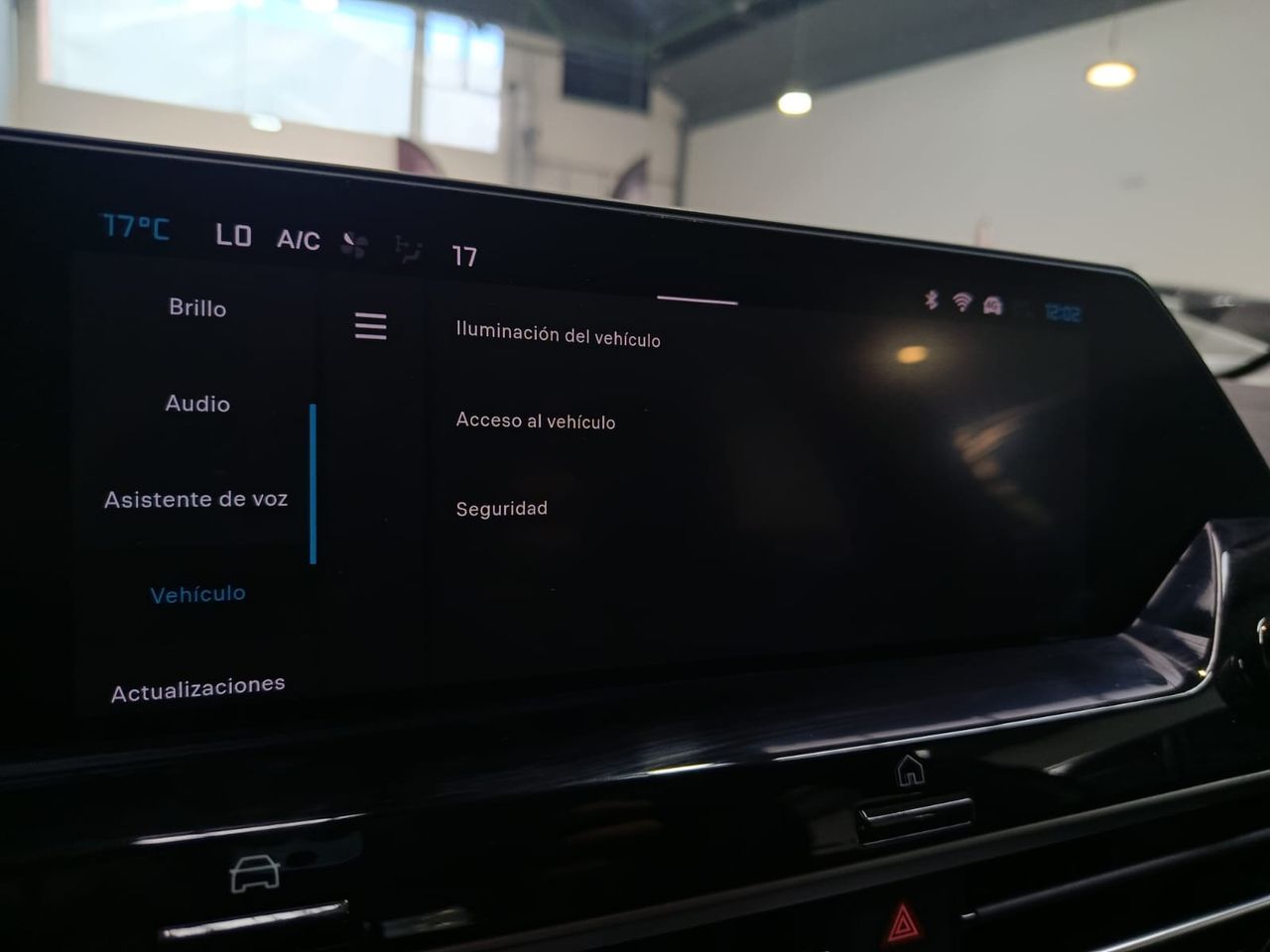 Citroën C4 PureTech 130 EAT8 Plus - Foto 2