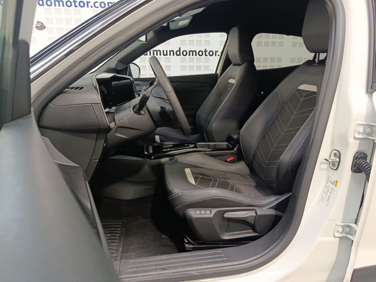 Opel Mokka 1.2 Turbo 130 CV AT8 GS - Foto 2