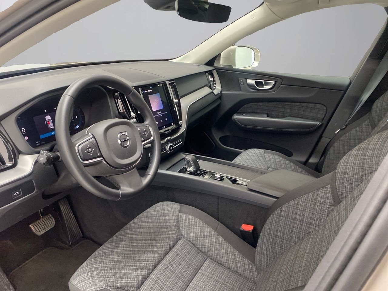 Volvo XC60 B4 (D) Core Auto - Foto 2