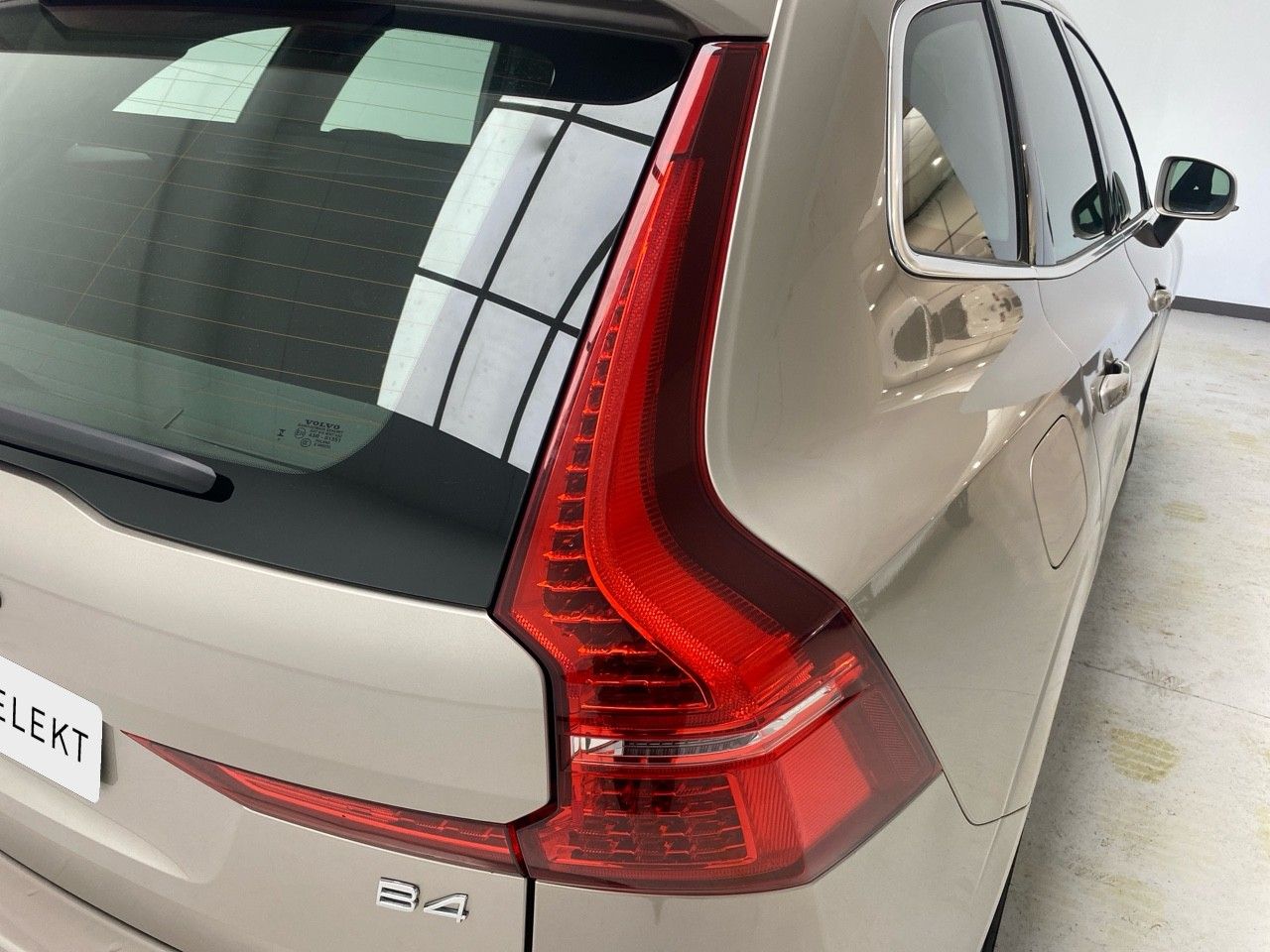 Volvo XC60 B4 (D) Core Auto - Foto 2