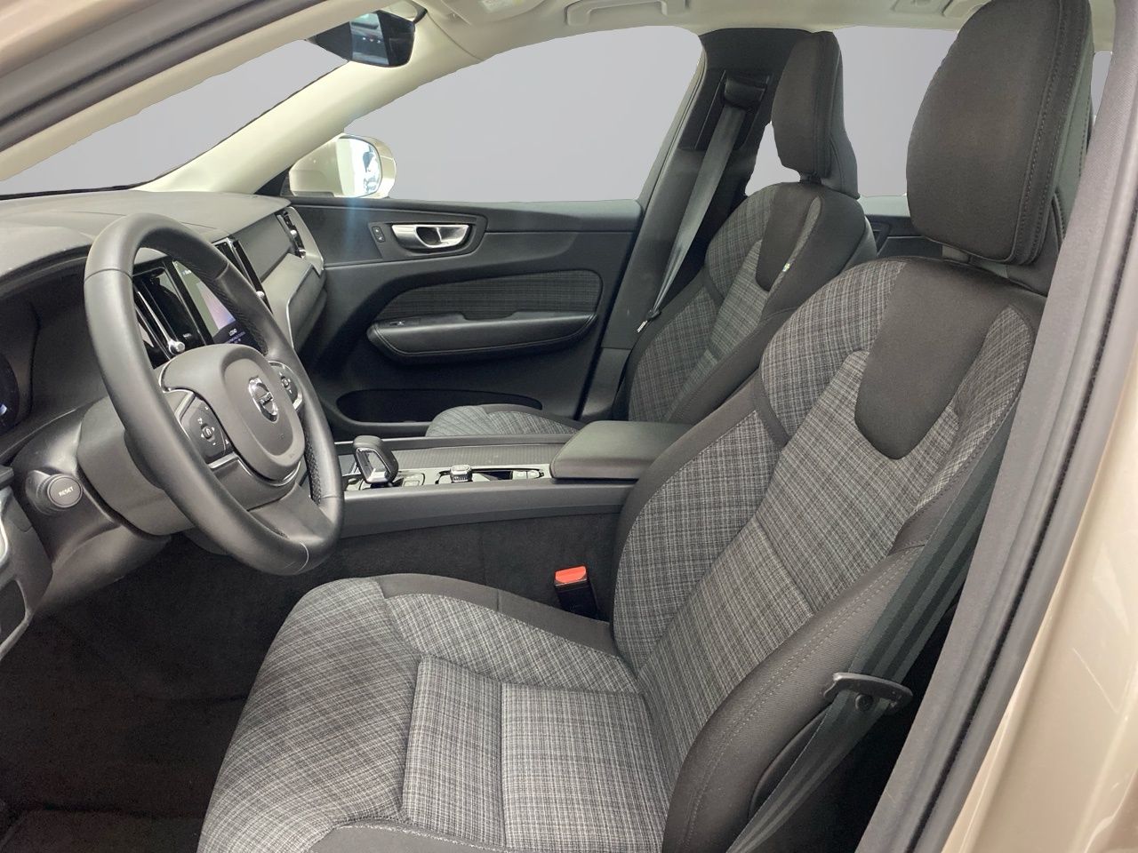 Volvo XC60 B4 (D) Core Auto - Foto 2