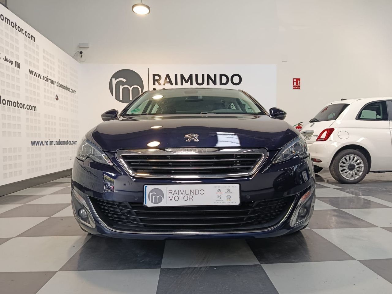Peugeot 308 5p Active 1.2 PureTech 130 S&S - Foto 2