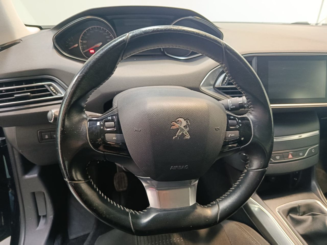Peugeot 308 5p Active 1.2 PureTech 130 S&S - Foto 2