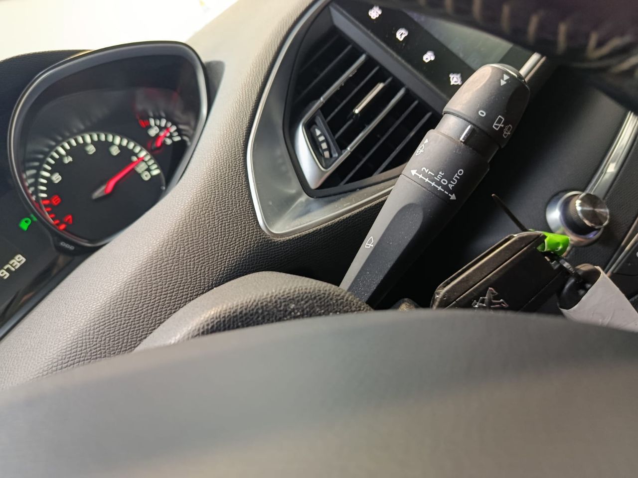 Peugeot 308 5p Active 1.2 PureTech 130 S&S - Foto 2