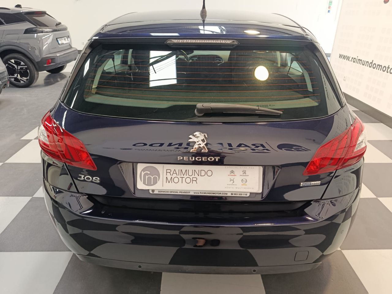 Peugeot 308 5p Active 1.2 PureTech 130 S&S - Foto 2