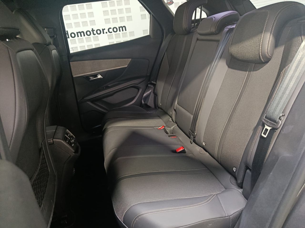 Peugeot 3008 GT BLUEHDI EAT8 - Foto 2