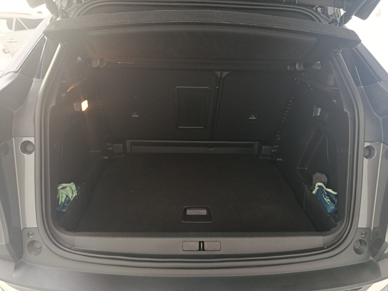 Peugeot 3008 GT BLUEHDI EAT8 - Foto 2