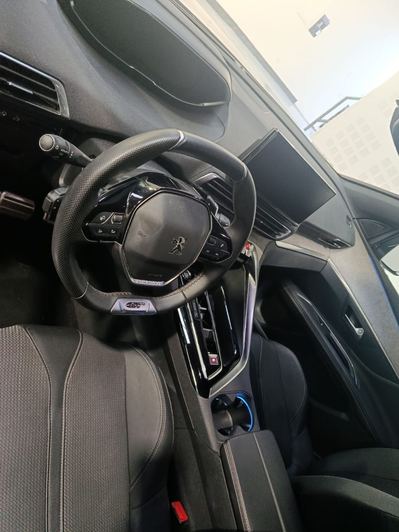 Peugeot 3008 GT BLUEHDI EAT8 - Foto 2