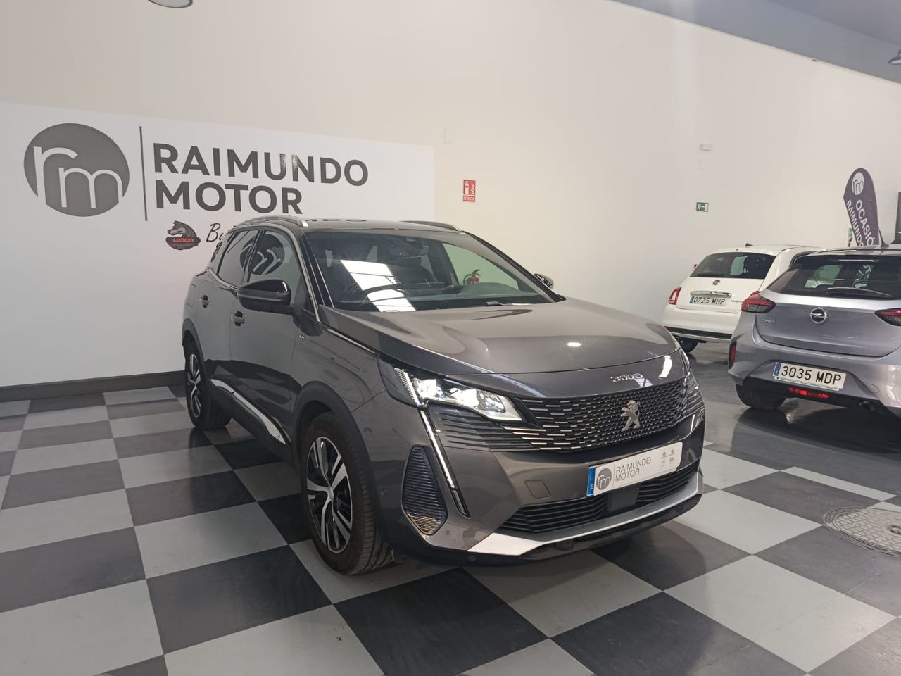 Peugeot 3008 GT BLUEHDI EAT8 - Foto 2