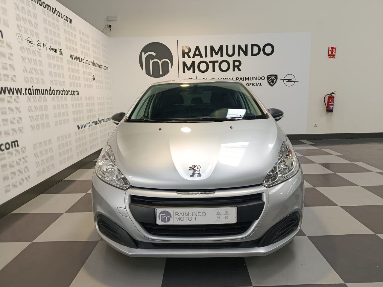 Peugeot 208 BLUEHDI 100CV 1.5 - Foto 2