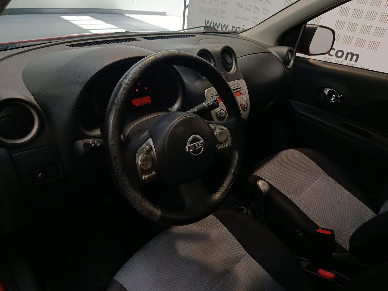 Nissan Micra 1.2 80CV - Foto 2