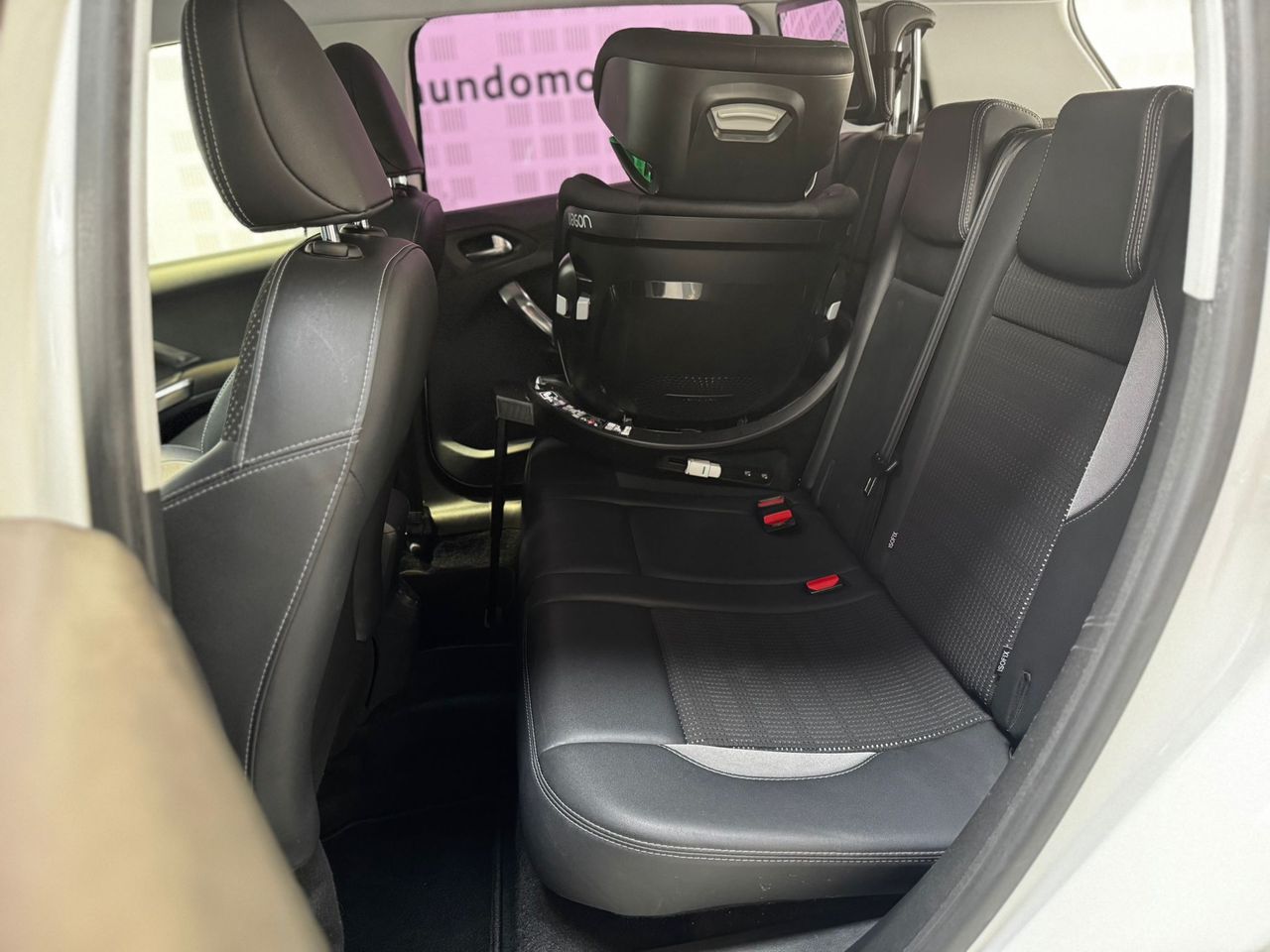 Peugeot 2008 Allure 1.6 BlueHDi 120 - Foto 2