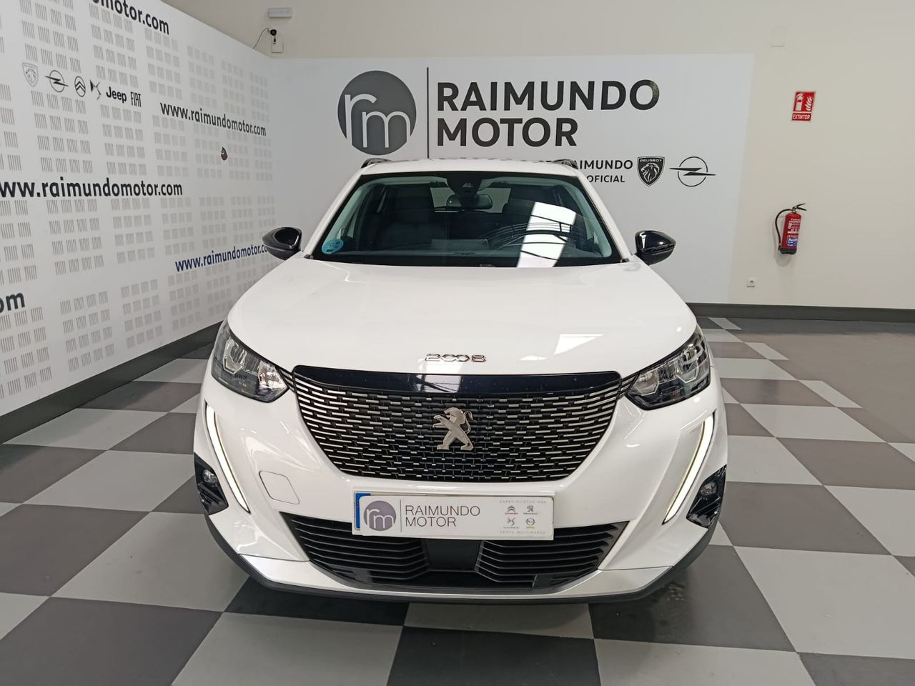 Peugeot 2008 Allure Pack BlueHDi 110 - Foto 2