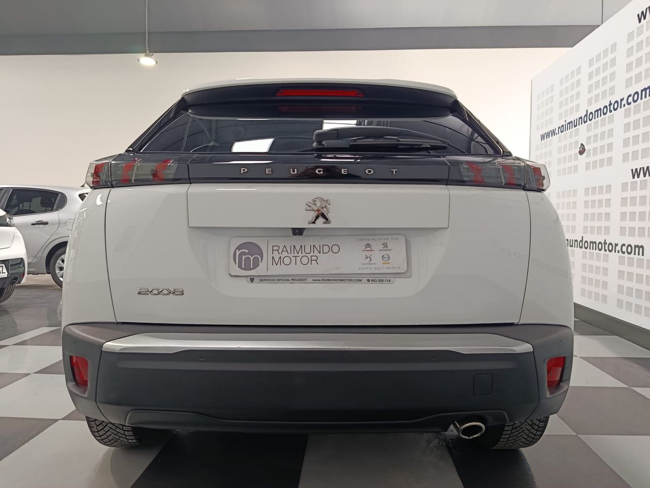 Peugeot 2008 Allure Pack BlueHDi 110 - Foto 2