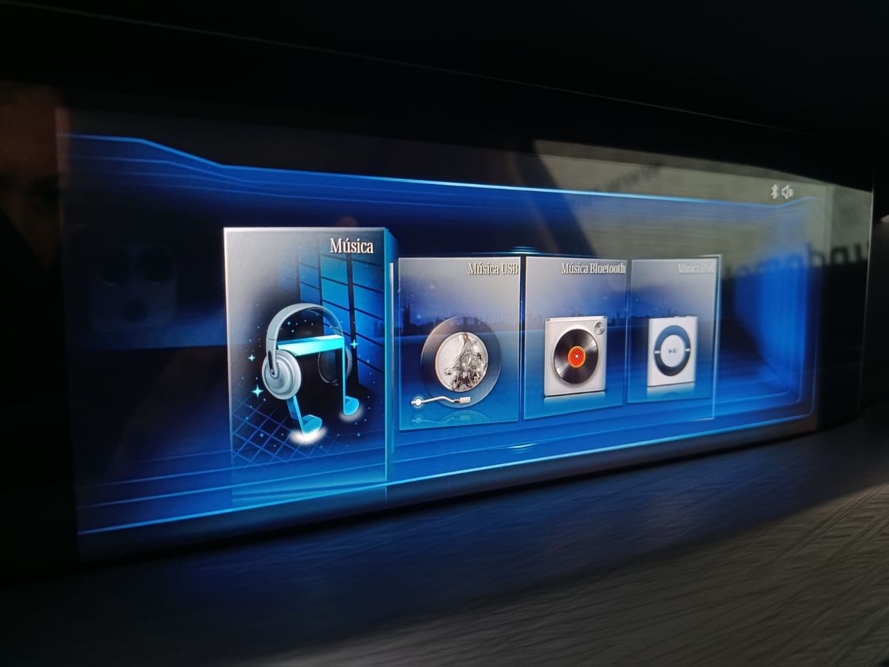 Bestune T77 1.5 165 cv - Foto 2