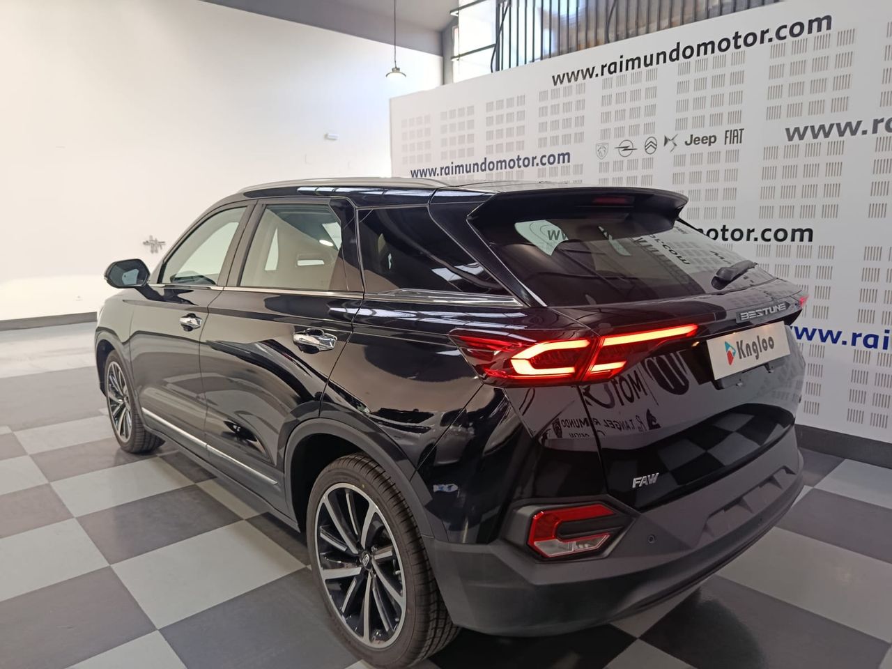 Bestune T77 1.5 165 cv - Foto 2