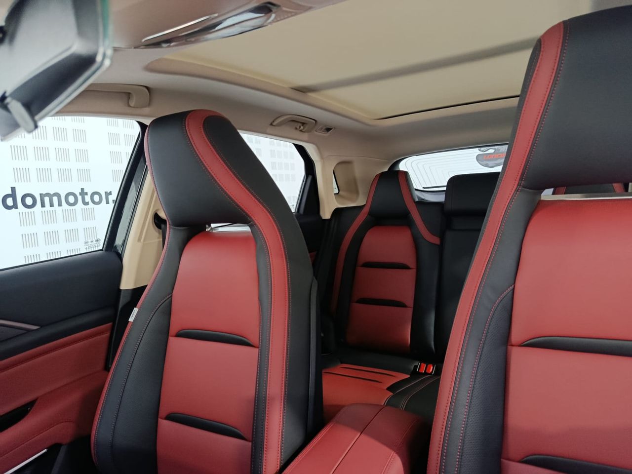 Bestune T77 1.5 165 cv - Foto 2