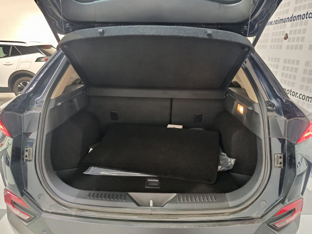 Bestune T77 1.5 160 cv - Foto 2