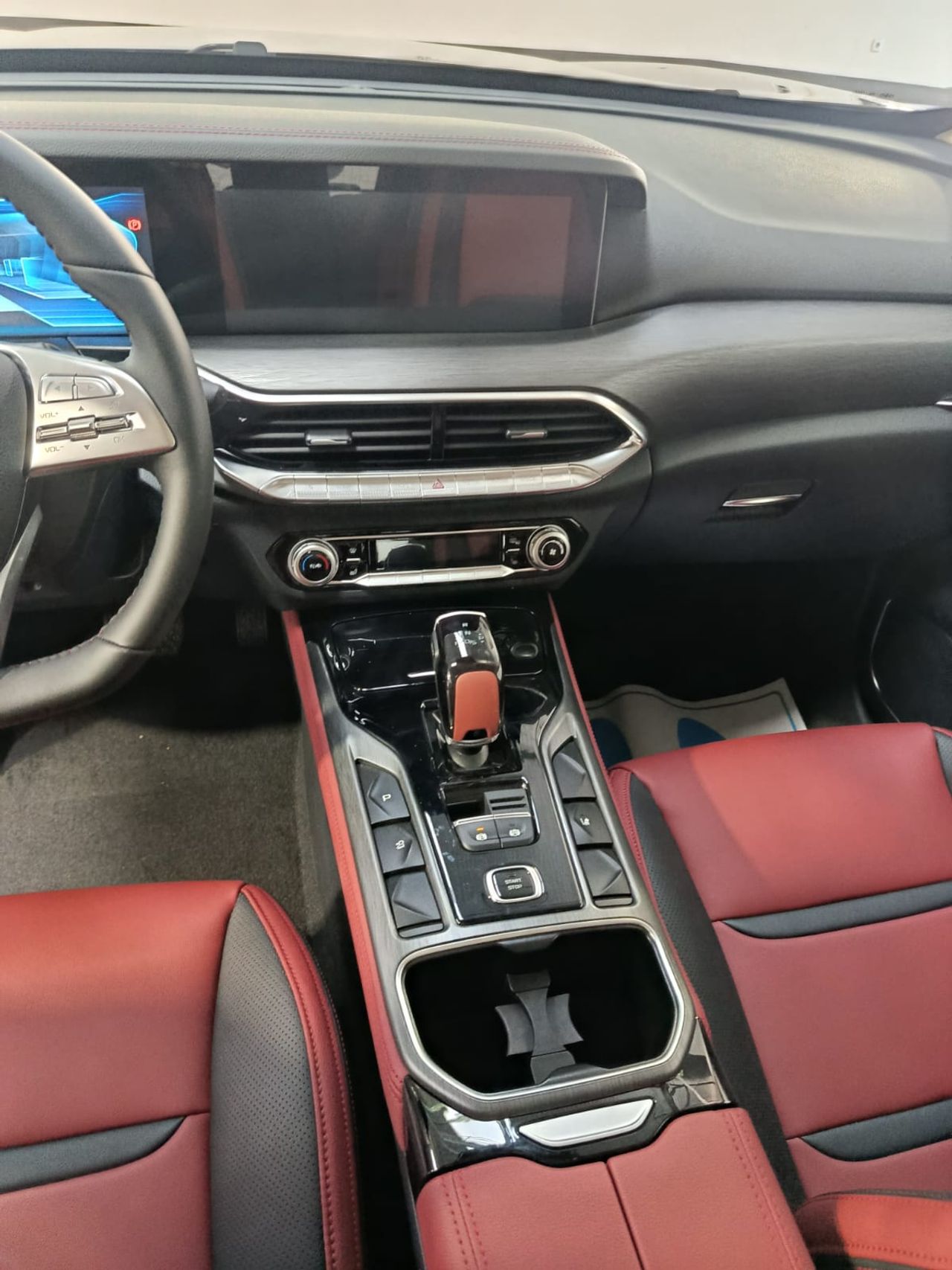 Bestune T77 1.5 160 cv - Foto 2